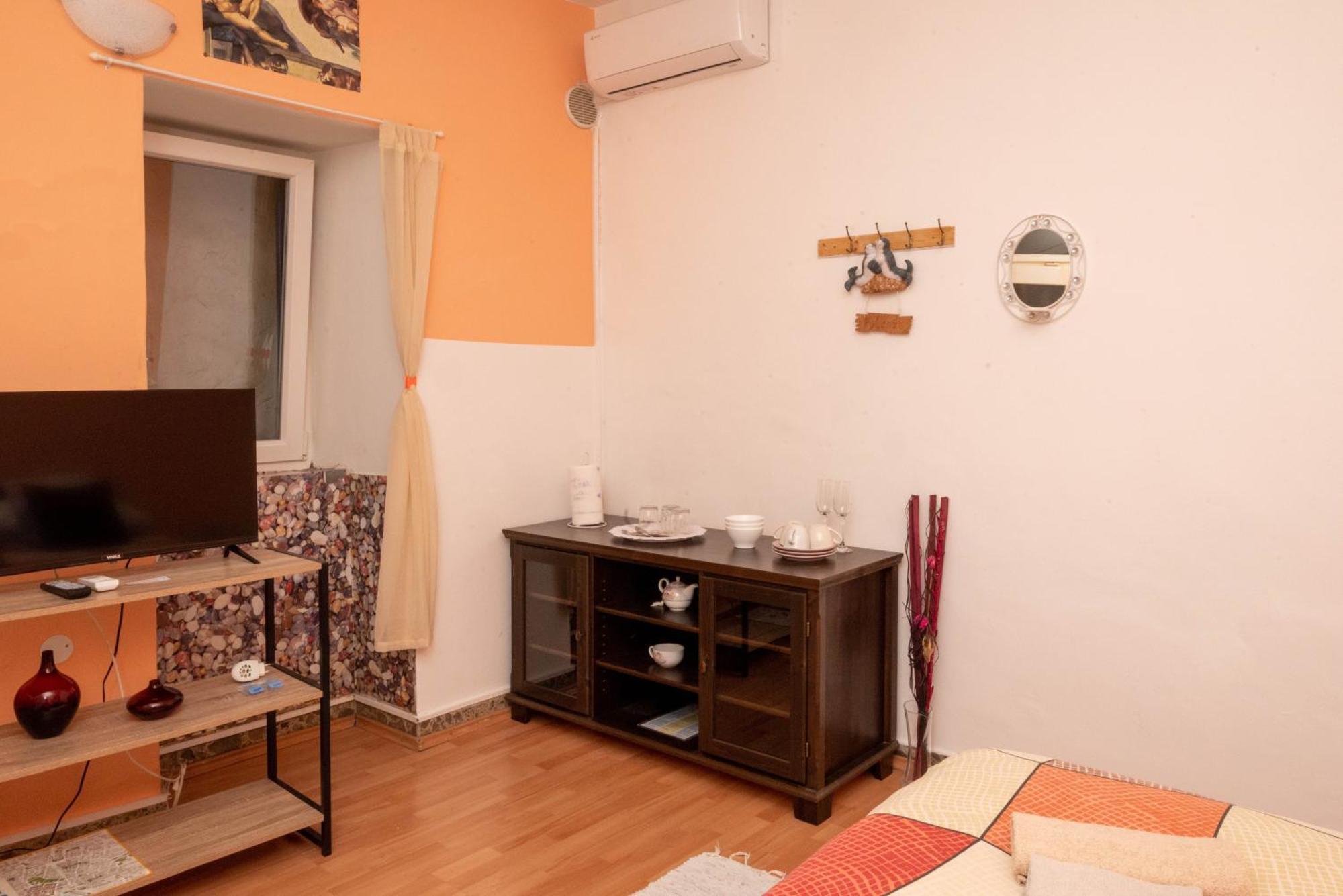 Guest House Ivona สปลิท ภายนอก รูปภาพ